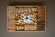 Load image into Gallery viewer, Artocolate Signature Biscuit & Cookie Tray