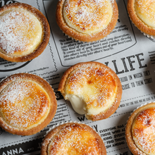 Load image into Gallery viewer, Japanese Cheese Tart