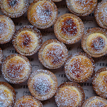 Load image into Gallery viewer, Japanese Cheese Tart