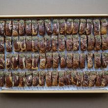 Load image into Gallery viewer, Marble Zaatar Cake with Cheese Tray