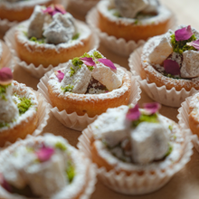 Load image into Gallery viewer, Mastica Pistachio Tart with Turkish Delight
