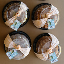 Load image into Gallery viewer, Coconut Vanilla Sponge Cake - Hag Allila
