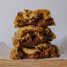 Load image into Gallery viewer, Double Chocolate chip cookies
