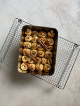 Load image into Gallery viewer, Figs Labna with Cinnamon &amp; Nuts tray
