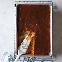 Load image into Gallery viewer, Dates Cake with Caramel
