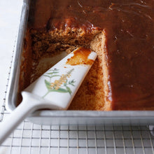 Load image into Gallery viewer, Dates Cake with Caramel
